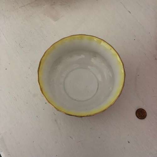 RAINBOW ROYAL ALBERT YELLOW SUGAR BOWL